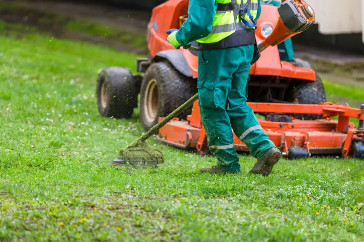 Affordable Lawn Mowing Service Acworth GA